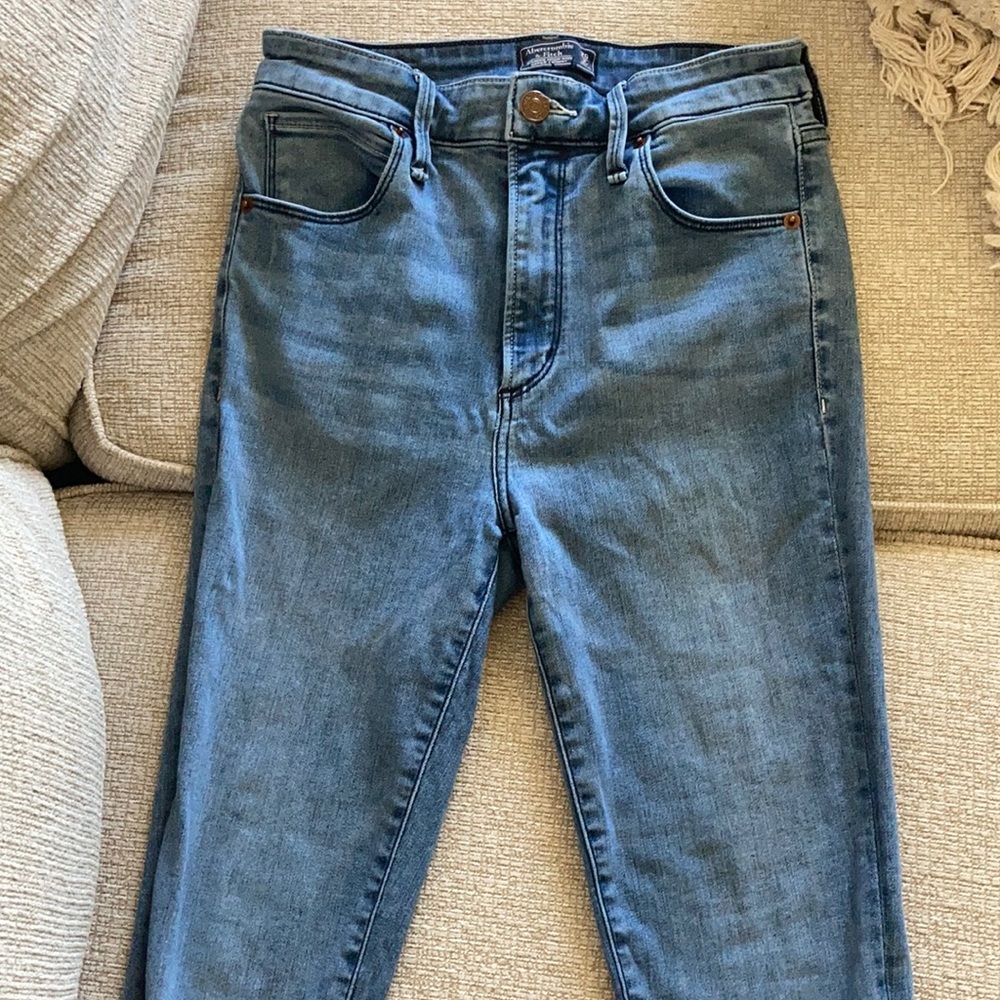 Women’s Jeans